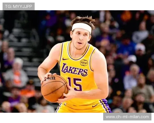 湖人里夫斯突破造杀伤，罚球稳稳收分