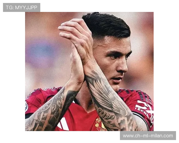 曼联年轻锋线再度亮相，谢什科引领队伍攻坚克难