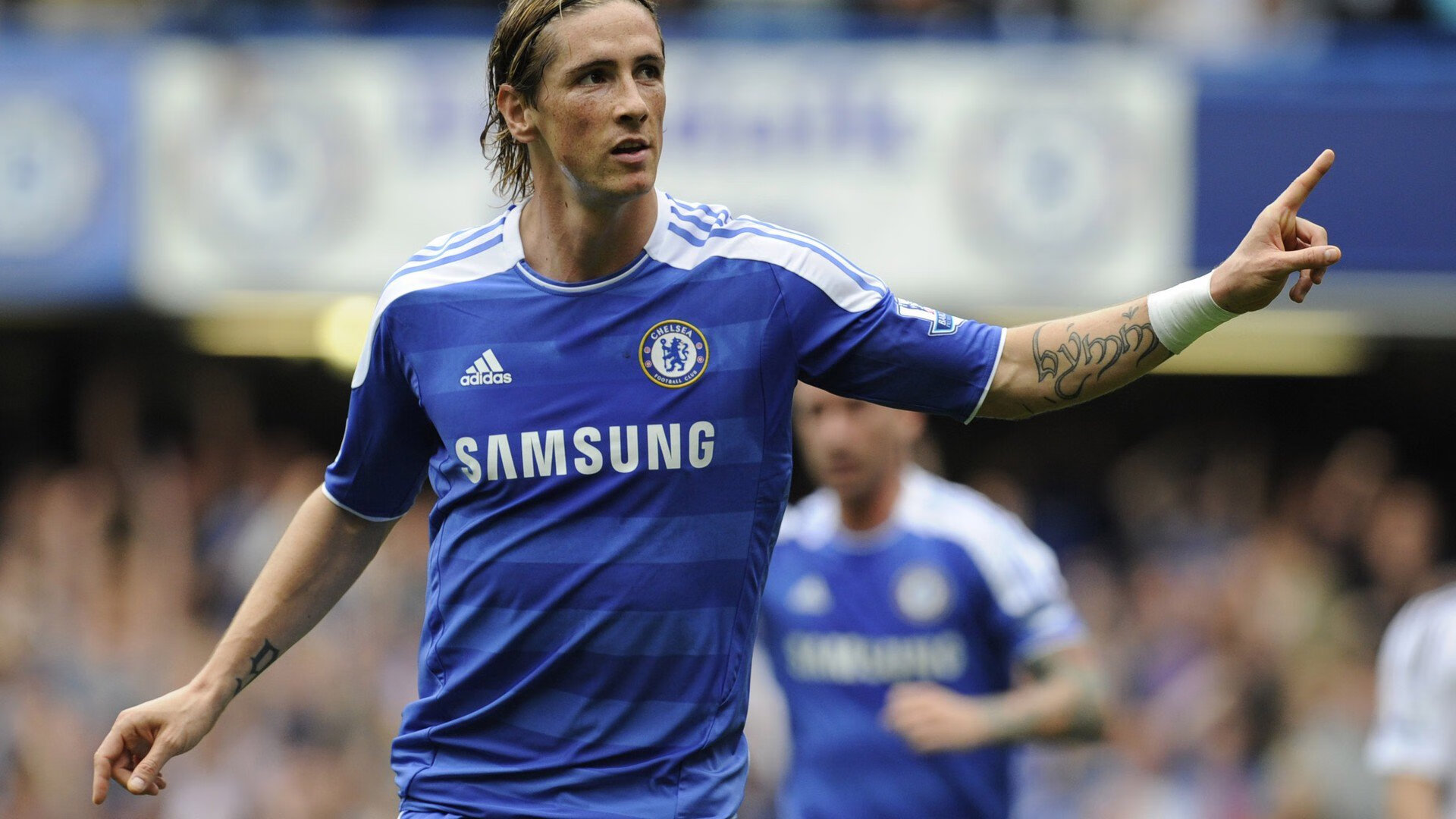 战队后勤团队扩充提升选手保障水平，后勤团队队名和口号